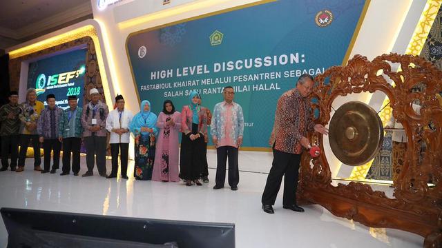 Pengembangan Ekonomi Syariah Di Indonesia Terlambat Bisnis Liputan6 Com