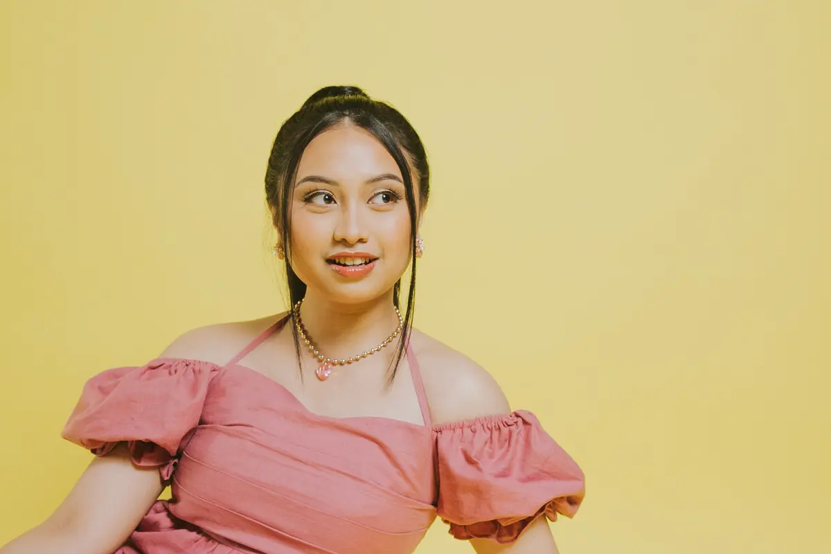 [Fimela] Mutiara Azka