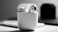 How to clean AirPods and why it is important. (Photo: Filipe Alves/Unsplash)
