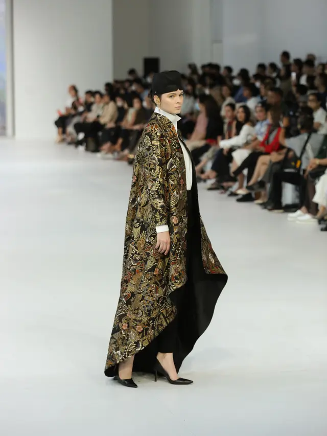 Kolaborasi Apik Desainer Australia dan Indonesia di Jakarta Fashion Week 2023