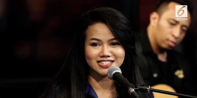 VIDEO: Yura Yunita Ungkap Proses Pembuatan Album Merakit