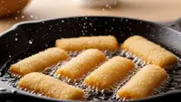 Tips Mengatasi Minyak Berbusa saat Menggoreng, Efektif dan Mudah Dipraktikkan
