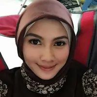 Foto Irena Justine saat berhijab (Instagram/@irena_justine)