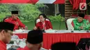 Terkait nama Menparekraf Sandiaga Uno yang kerap disebut berpotensi menjadi cawapresnya, Ganjar menyebut belum mengetahui peluang berpasangan sebab saat ini memang belum ada visi misi. (Liputan6.com/Faizal Fanani)
