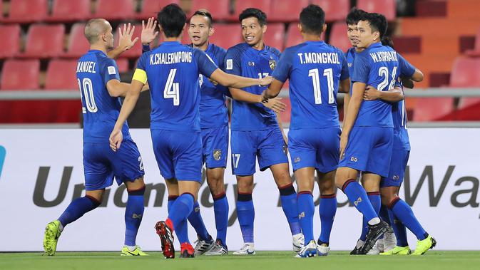 Timnas Thailand saat menghajar Timor Leste 7-0 pada laga perdana Grup B Piala AFF 2018. (FA Thailand)