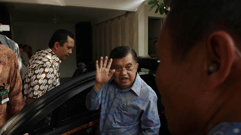 JK Datangi Rumah Transisi Tanpa Jokowi