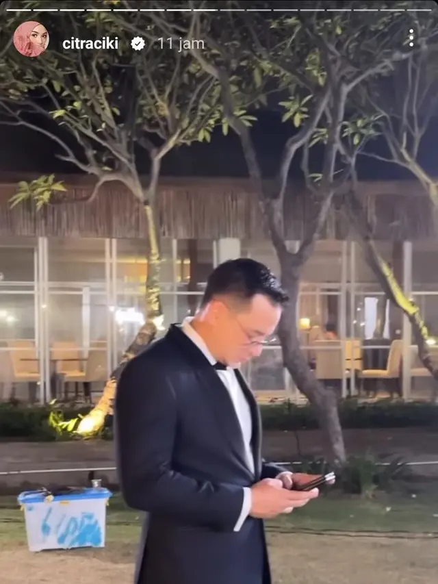 Menikah Lagi, Ini 6 Potret Rezky Aditya dan Citra Kirana Pakai Baju Pengantin