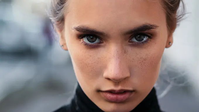 [Fimela] Kulit wajah lembap