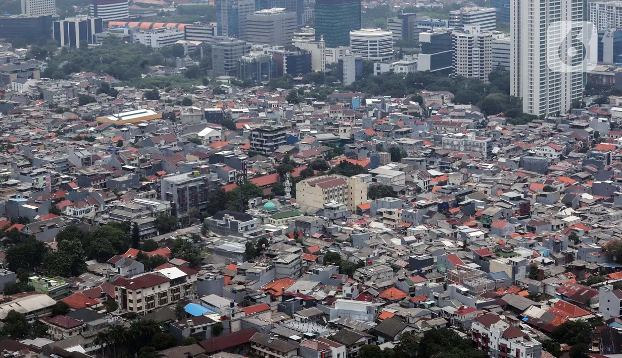 Dari jumlah tersebut, terbesar berasal dari pajak penghasilan (PPH) non migas sebesar Rp 83,69 triliun atau sebesar 56,1 persen dari total penerimaan. (Liputan6.com/Angga Yuniar)
