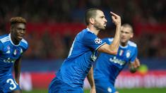 Juventus meraih kemenangan 3-1 atas Sevilla pada laga kelima Grup H Liga Champions di Estadio Ramon Sanchez Pizjuan, Selasa (22/11/2016). (AFP/Jorge Guerrero)