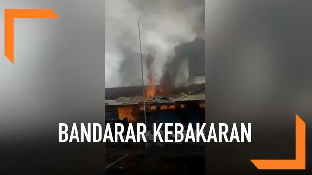 Kebakaran terjadi di Bandara Nabire, Papua. Hingga kini penyebab kebakaran belum diketahui.