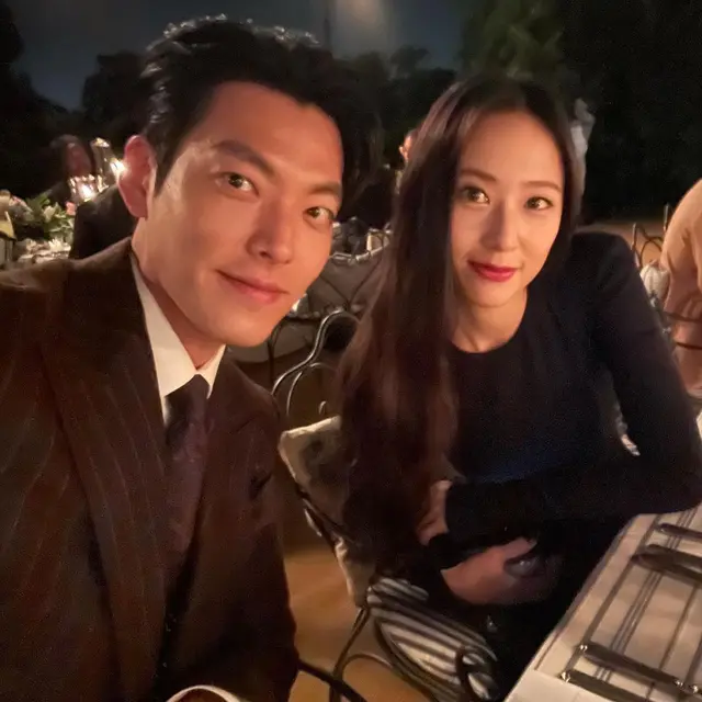Pertemuan Kim Woo Bin dan Krystal Jung, bintang drakor The Heirs 2013 (Foto: Instagram  ____kimwoobin)