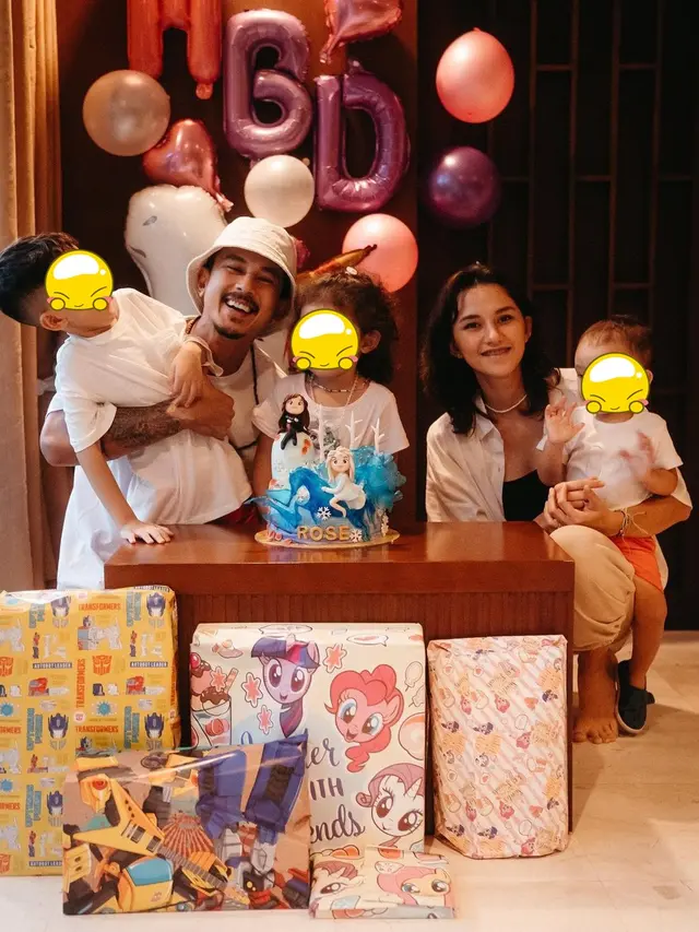 6 Potret Dahlia Poland Momong Buah Hatinya, Jadi Ibu 3 Anak di Usia 25 Tahun