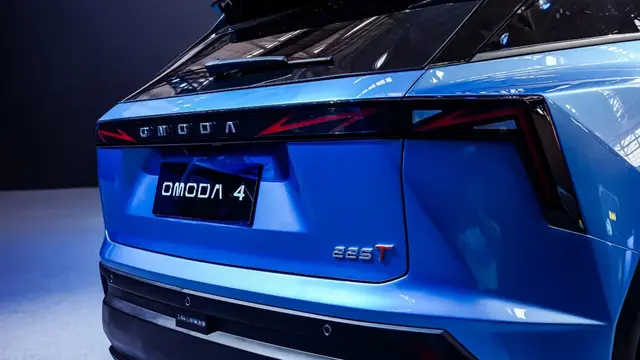 OMODA O4 (Istimewa)