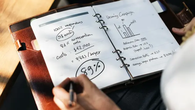 [Bintang] Tarot Hari Ini: Siap-siap, Sukses di Depan Mata!