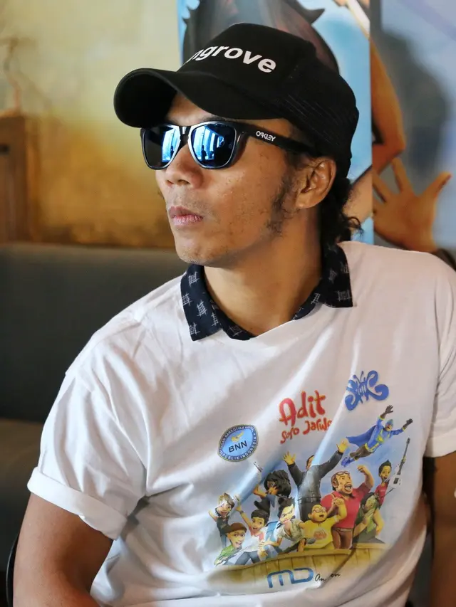 [Bintang] Slank, Budi Waseso dan Adit Sopo Jarwo