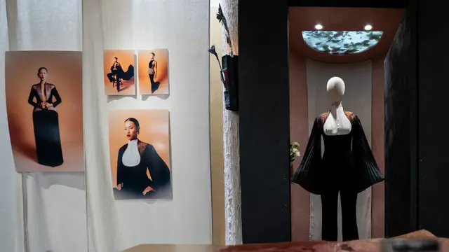 Easthedra dari The Rizkianto, Tenun Bertemu Tailoring Milan dalam Siluet Memikat