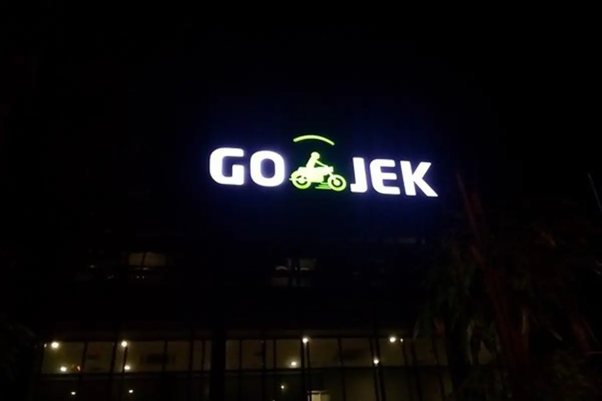 Logo Go-Jek di Kantor Go-Jek di Kawasan Kemang