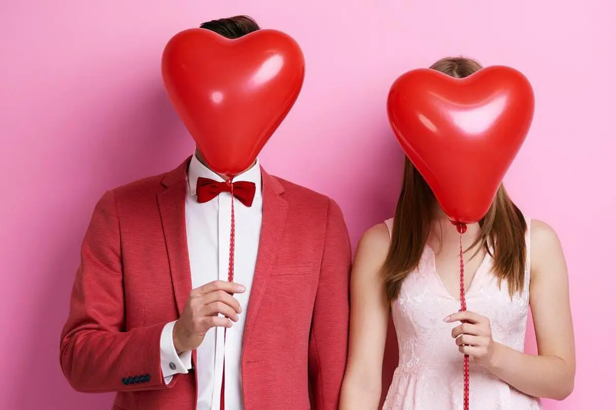 Pasangan romantis