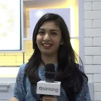 Sukses dengan karir di usia mudanya, Alisia Rininta juga akan segera dilamar pada 10 Oktober mendatang, dengan kekasihnya Novian Herbowo.