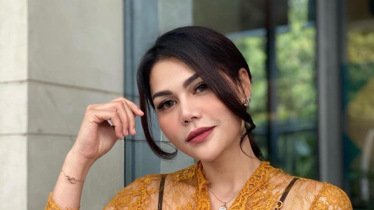 Diduga Balikan, Ini 7 Potret DJ Katty Butterfly dan Aiman Ricky Saat Kondangan