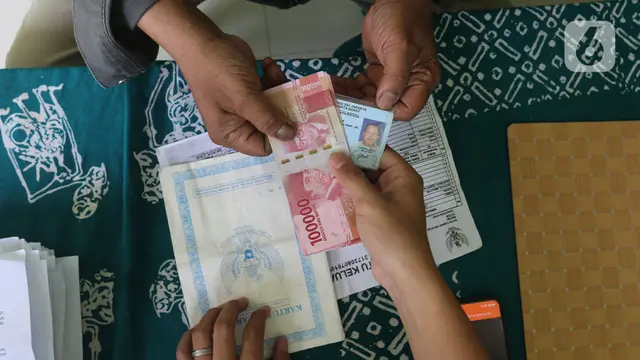 FOTO: Penyaluran bantuan sosial tunai