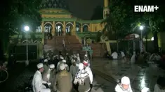 Masyarakat yang akan mengikuti Aksi 212 berdatangan sejak Selasa, 21 Februari 2017 dini hari. 