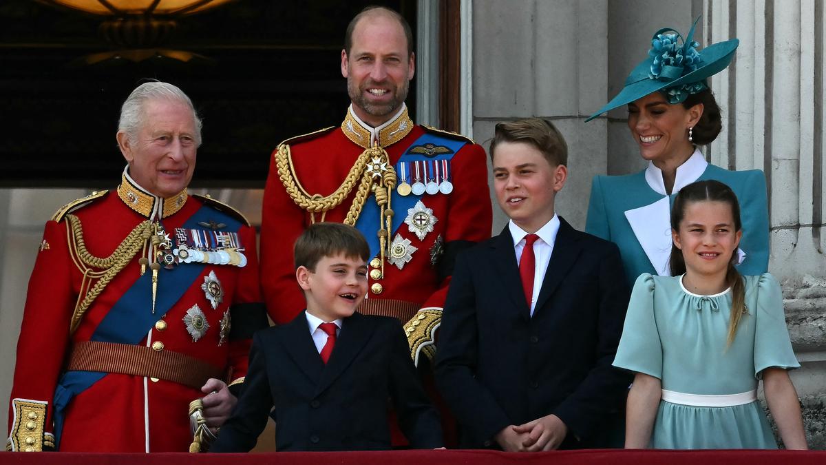 Top 3 Berita Hari Ini: Ajudan Raja Charles III dan Pangeran Harry Bertemu di London, Disebut Jadi Langkah Awal Perbaikan Hubungan