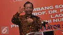 Mantan Ketua MK Mafud MD memberikan sambutan saat menghadiri diskusi Publik di MMD Institute, Jakarta, Selasa (16/2/2016). Diskusi ini bertajuk "Menuju Upaya Penguatan KPK". (Liputan6.com/Johan Tallo)