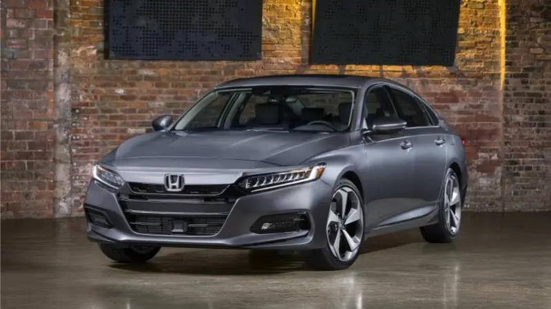 Honda Accord generasi ke-10