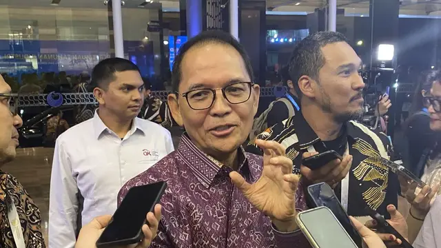 Ogi Prastomiyono