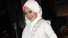 Tak hanya itu, IDP pun menyiapkan hidangan dan bernyanyi bersama anak yatim.