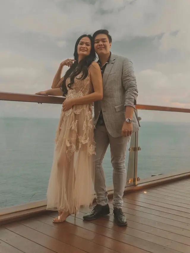 Artis yang Menikah dan Melepas Status Janda di 2019