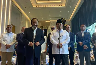 Ketua Umum Partai Gerindra Prabowo Subianto melakukan pertemuan dengan Ketua Umum Partai Nasional Demokrat (NasDem) Surya Paloh.&nbsp; (Muhammad Genantan Saputra/Merdeka.com)