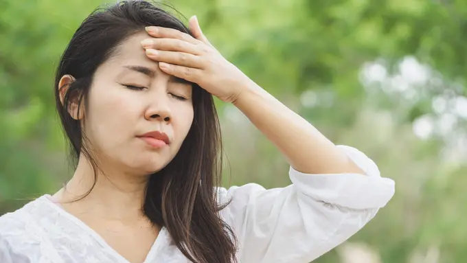 perempuan sakit pusing