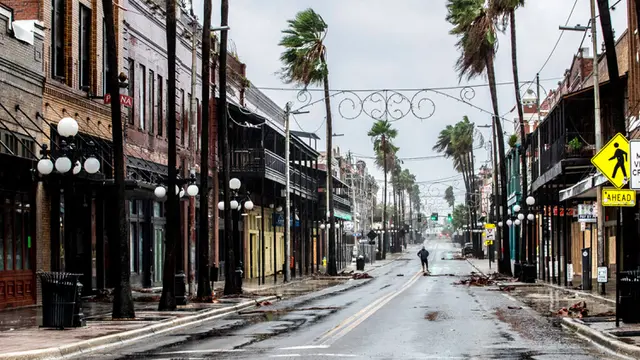 Badai Ian Terjang Florida