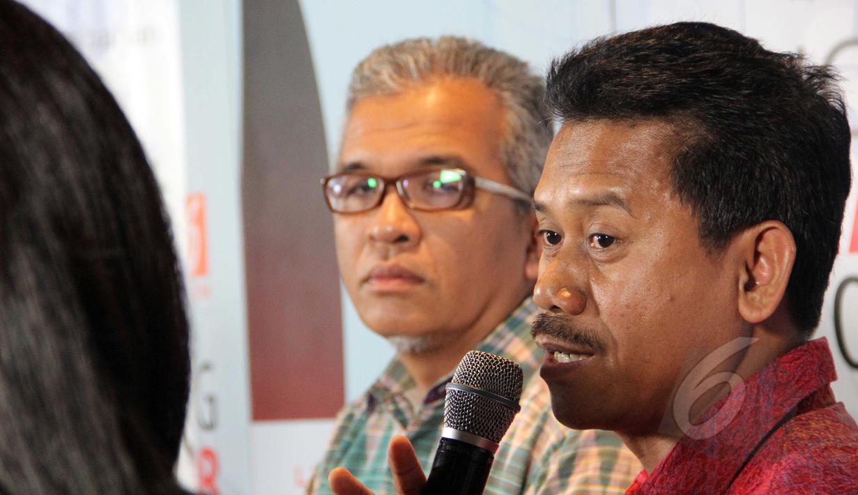 Ketuan Ikatan Dokter Indonesia (IDI), Zaenal Abidin saat menjadi pembicara dalam diskusi bincang senator 2015 "Nasib Pasien dan RS di Era BPJS" di Jakarta, Minggu (5/4/2015). (Liputan6.com/Helmi Afandi) 