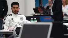 Piala Eropa 2016 adalah penampilan perdana Emre Can di turnamen akbar bersama Timnas Jerman. Dikenal taat beribadah, Emre Can sangat mungkin akan tetap berpuasa walau tengah bertanding. (AFP/Patrik Stollarz)