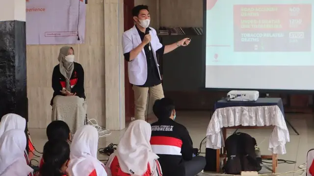 Influencer Rayhan Prayoga
