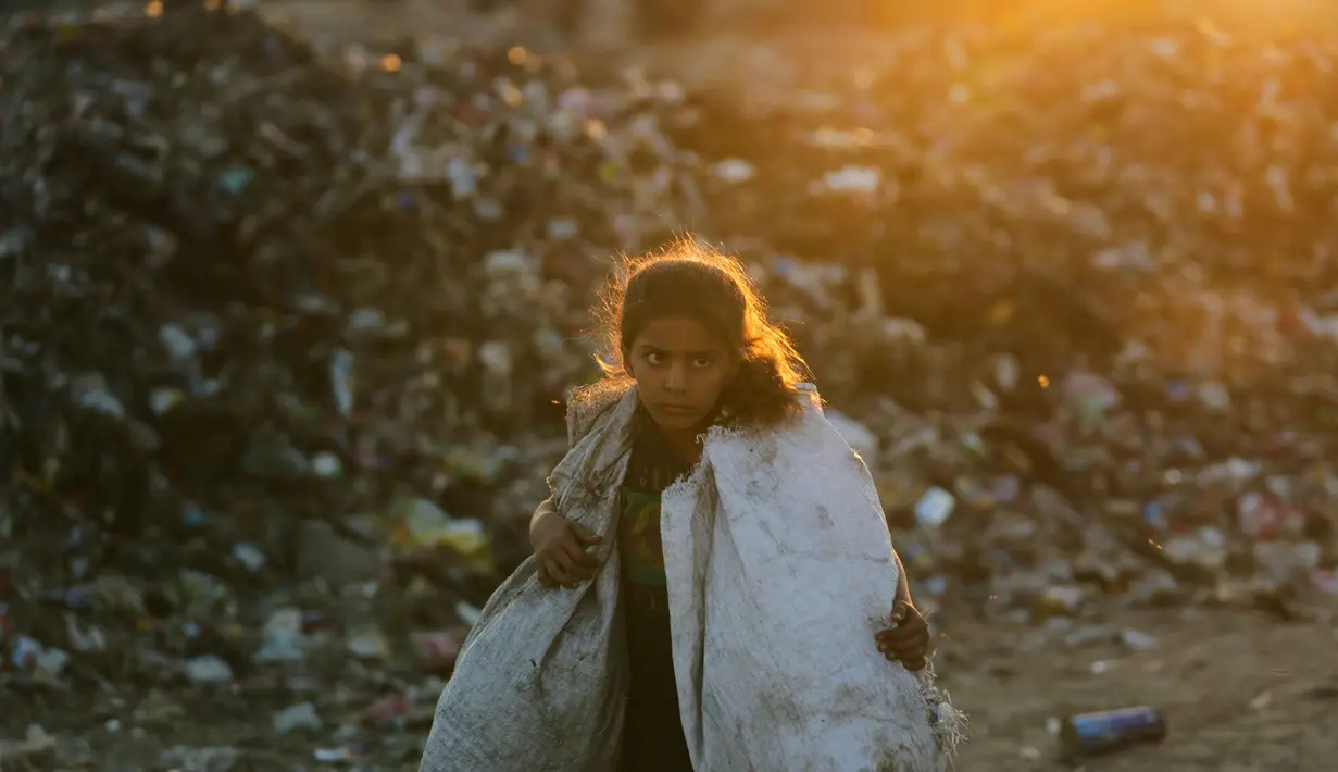 Badan PBB itu menekankan, untuk melindungi kehidupan dan kesejahteraan anak dan kelompok rentan, gencatan senjata harus segera dilakukan di Gaza. (AP Photo/Jehad Alshrafi)