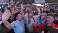 Calon Presiden (Capres) nomor urut 2, Prabowo Subianto bersama Ketua Umum PAN Zulkifli Hasan dan Artis Raffi Ahmad saat kampanye di Gedung Graha Wangsa, Bandar Lampung, Kamis (11/1/2023). (Dok. Tim Media PAN)