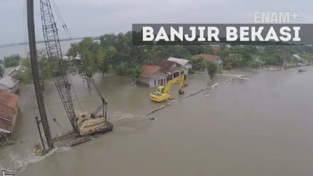 Banjir melanda perkampungan di Muara Gembong Kabupaten Bekasi. Ratusan rumah dan tambak udang milik warga terendam banjir