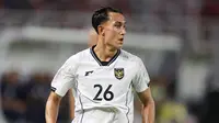 Penyerang Timnas Indonesia, Miliano Jonathans, beraksi dalam FIFA Matchday melawan Lebanon di Stadion Gelora Bung Tomo, Surabaya, Senin (8/9/2025). (Bola.com/Abdul Aziz)