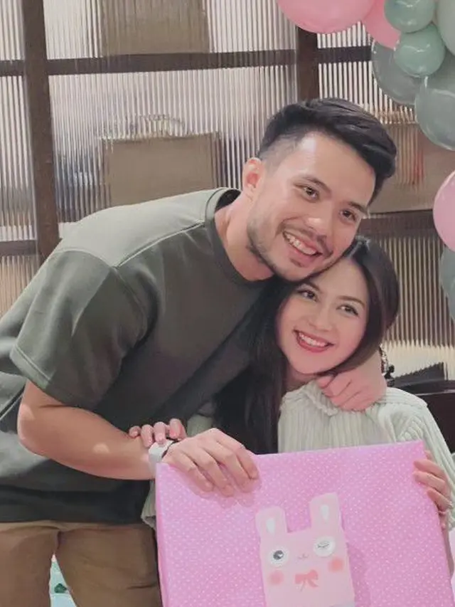 7 Momen Baby Shower Jessica Milla yang Meriah, Ungkap Jenis Kelamin Buah Hati