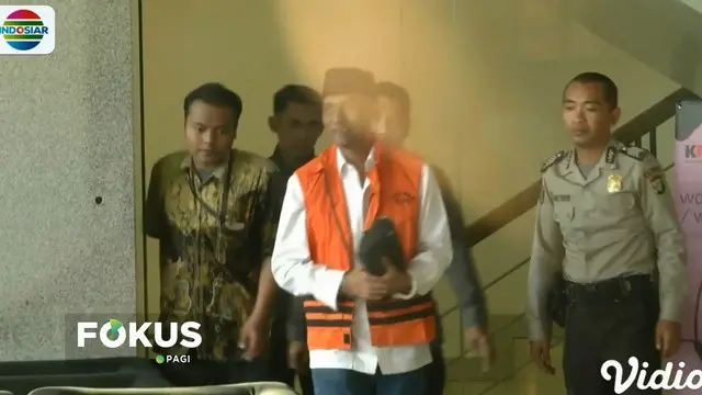 Sebelumnya KPK menetapkan tiga orang tersangka dalam kasus dugaan suap terkait pengisian jabatan di Pemkab Kudus.