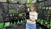 Tekiro memperkenalkan produk baru berupa Portable Jump Starter 8000 mAh di GIIAS 2024.