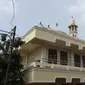 Masjid Al-Musyari'in di Jalan Basmol Raya, Jakarta Barat lokasi pemantauan hilal (Liputan6.com/Putu Merta Surya)