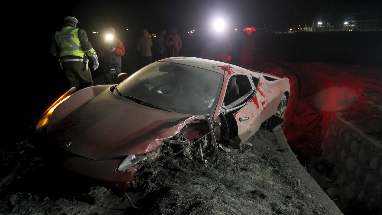 Begini Kondisi Mobil Ferrari Arturo Vidal Usai Kecelakaan