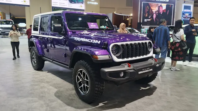Mobil Jeep Wrangler Rubicon.