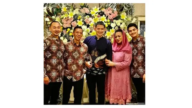 Potret Kedekatan Rezky Aditya Dengan Orang Tua Citra Kirana, Akrab Banget